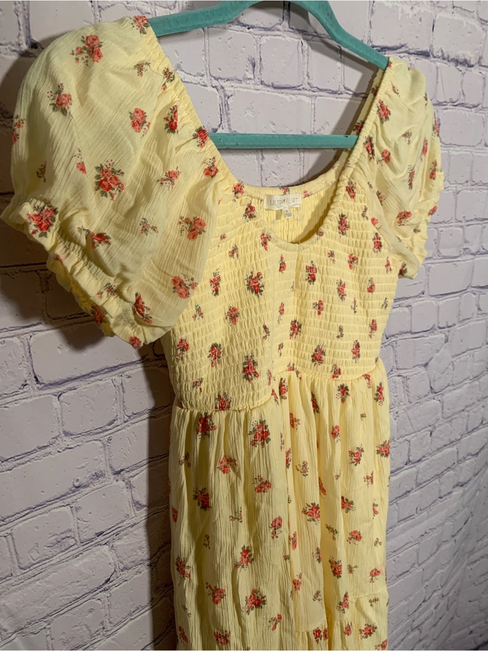 Ultra Flirt Womens Butter Yellow Floral Smocked Maxi Dress M Cottagecore Dainty - Picture 4 of 7